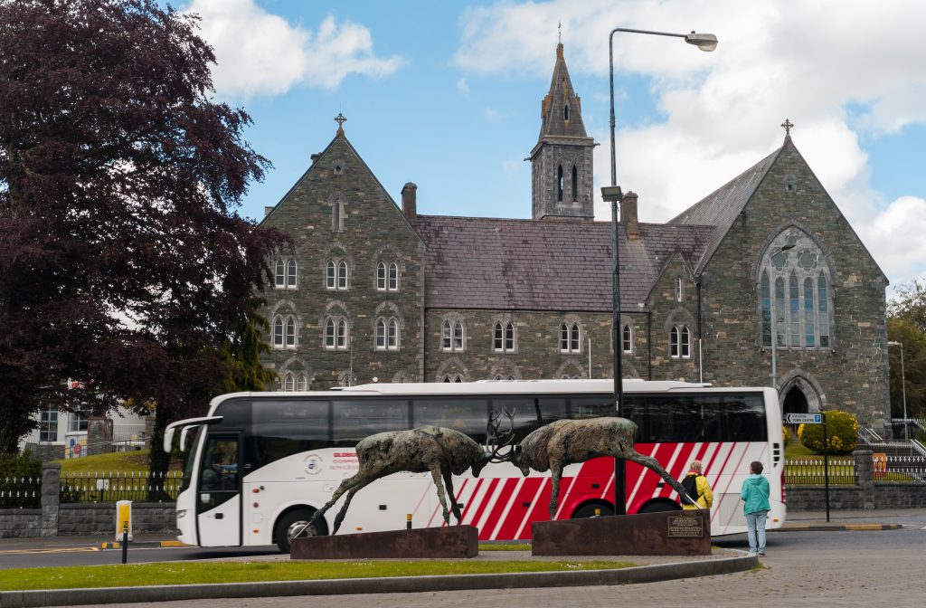 Bus Eireann connectivity to Campas Iosagain